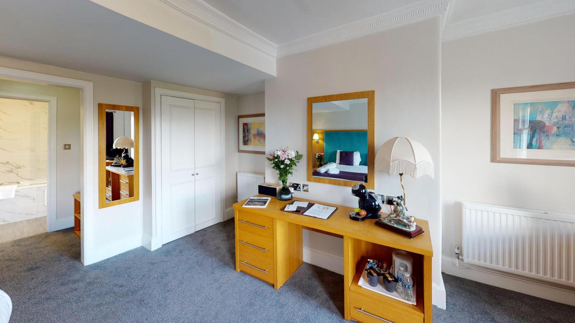 The Chequers Hotel Newbury  Dış mekan fotoğraf