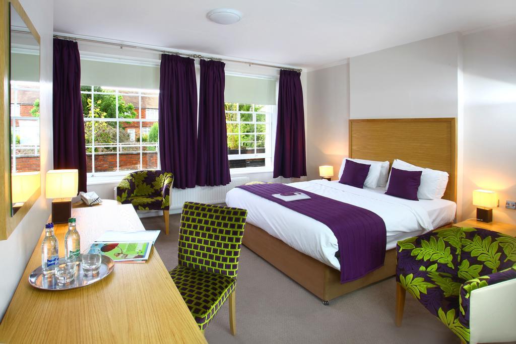 The Chequers Hotel Newbury  Dış mekan fotoğraf